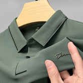 camisa masculina polo detalhe na gola e logo